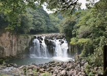 ● 宮崎県都城市● 関之尾滝